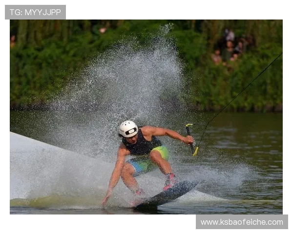 成都与杭州极限运动队赛后复盘探讨灵活性表现与战术调整